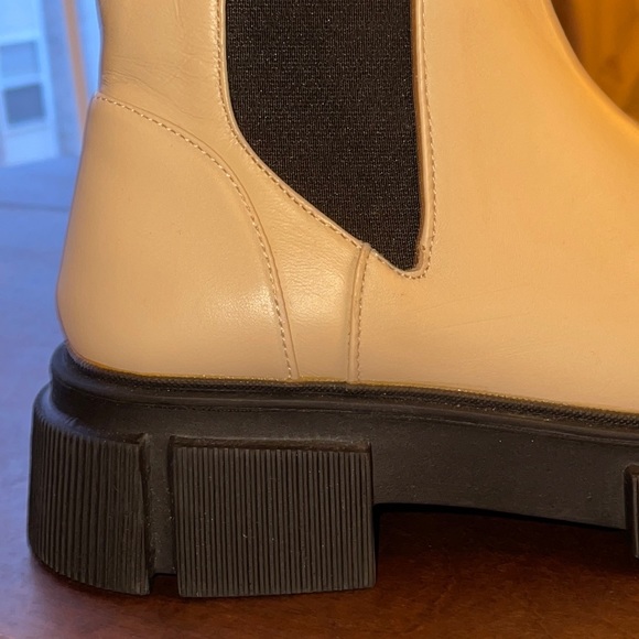 NWT Zara Off White Chelsea Leather Boot Sz 6.5/7 - Picture 11 of 16